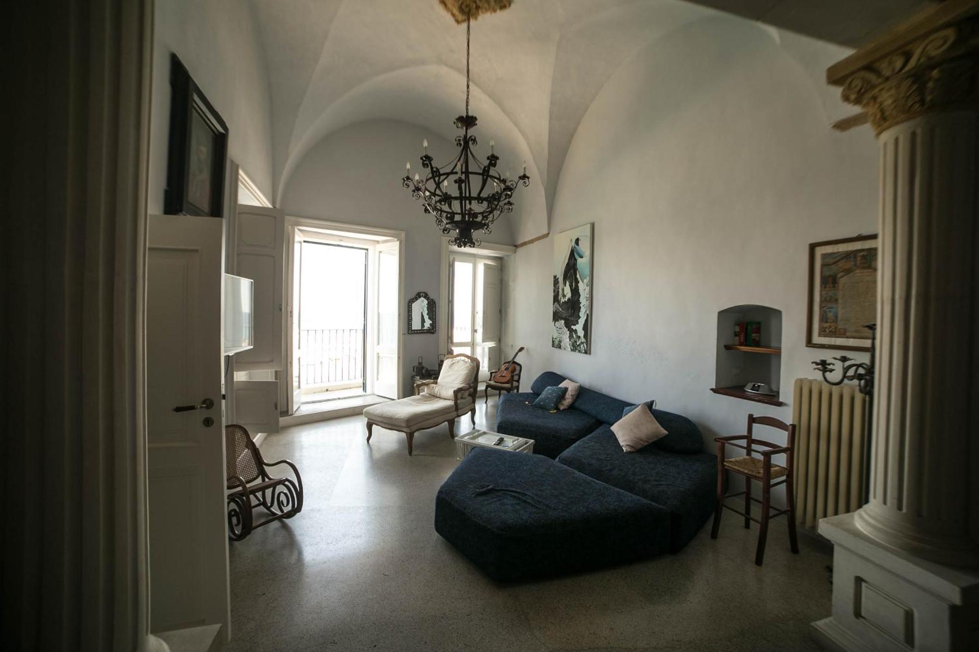 ガリポリ 4 Balconi House-San Gregorio Palazzo Unico Vista Mareヴィラ エクステリア 写真