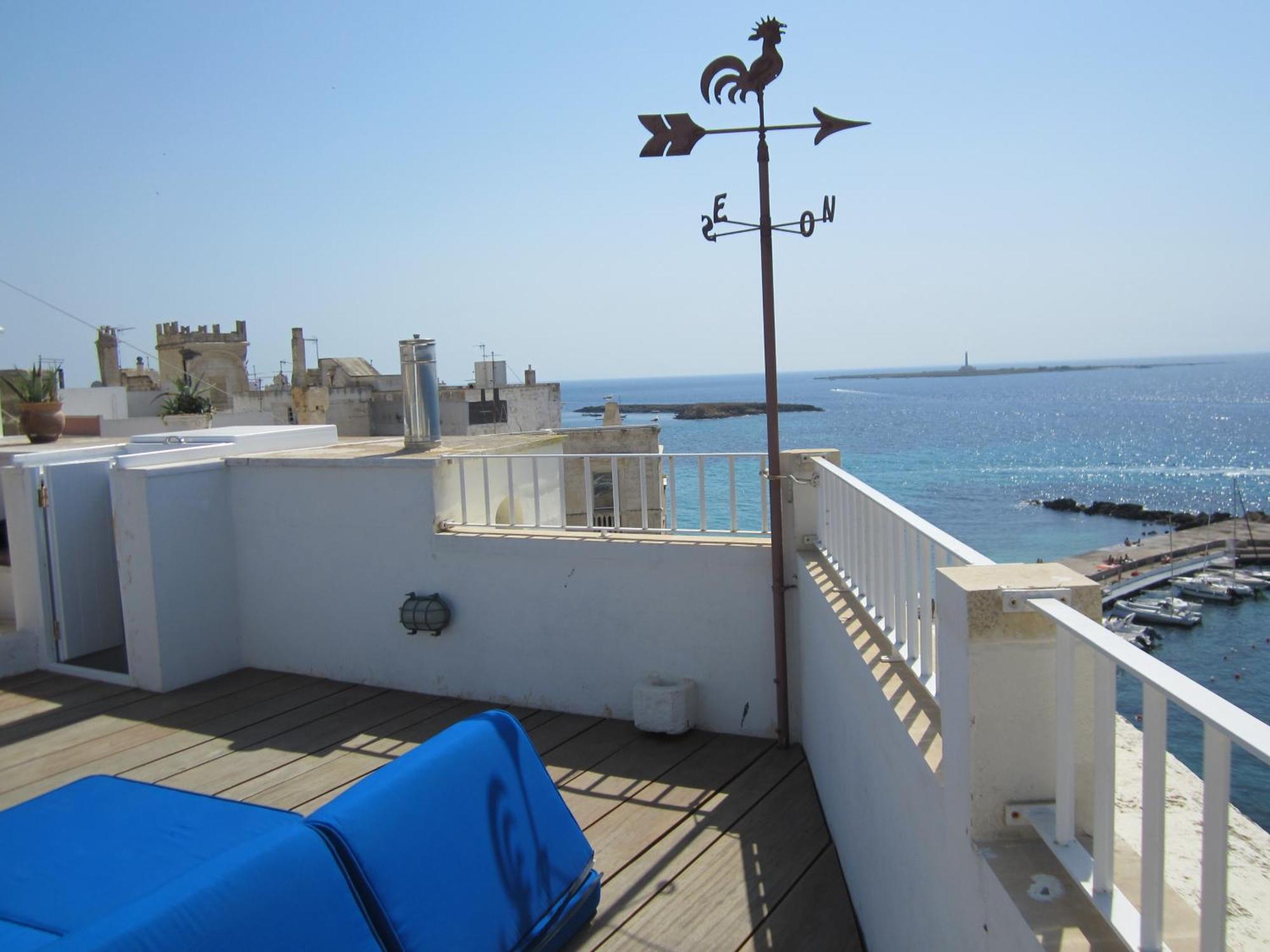 ガリポリ 4 Balconi House-San Gregorio Palazzo Unico Vista Mareヴィラ エクステリア 写真